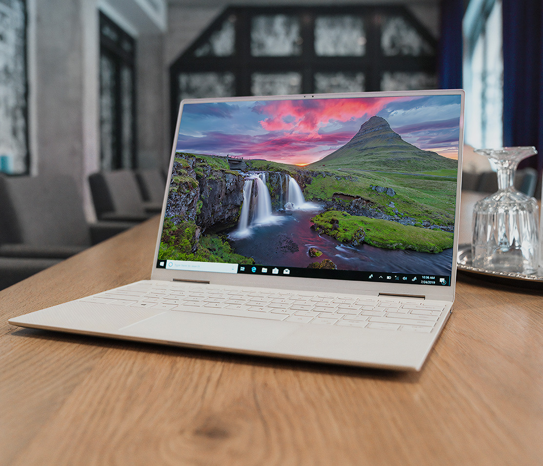 Curabitur at elit Vestibulum